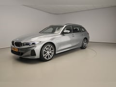 BMW 3-serie Touring - 320e | LED | Leder | HUD | Sportstoelen | Stoelverwarming | Shadow line | DAB | Hifi speak