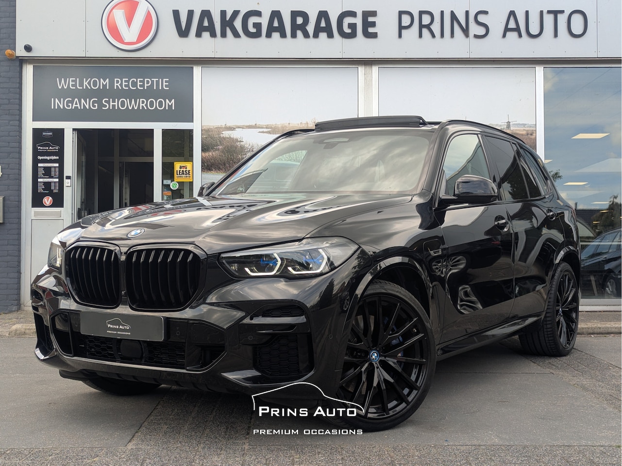 BMW X5 - xDrive45e High Executive M Sport |SKY LOUNGE|M-SEATS|4-WIEL BEST.|TREKHAAK|MASSAGE| - AutoWereld.nl