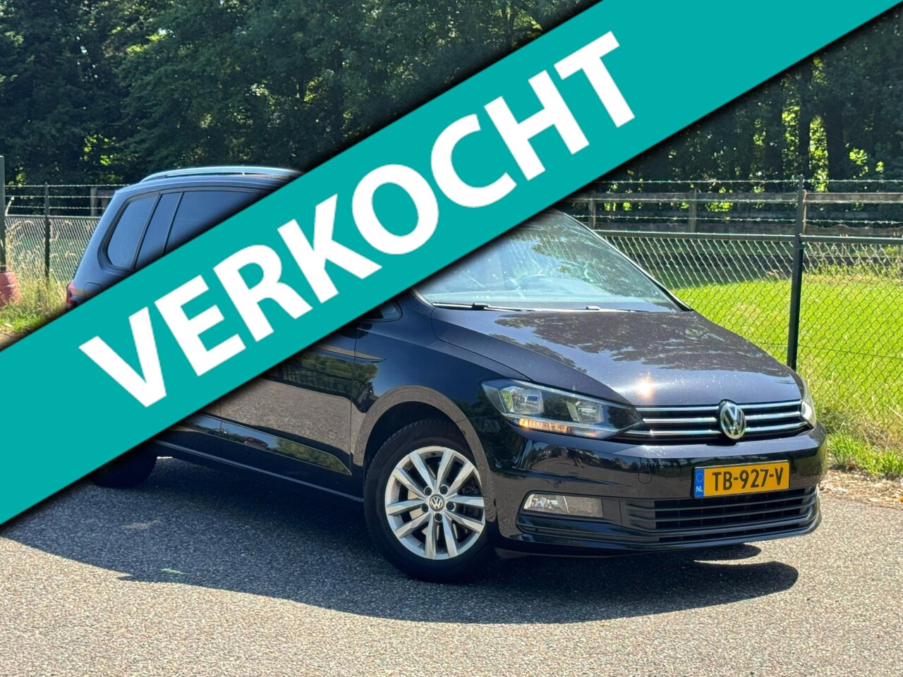 Volkswagen Touran - 1.2 TSI Comfortline Business 7p /Navi/Acc/Stoelverwarming/ - AutoWereld.nl