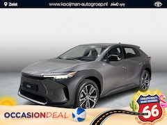 Toyota bZ4X - Premium 4WD 71 kWh Direct leverbaar, Solar panel, Apple carplay/android auto, Stoelverwarm
