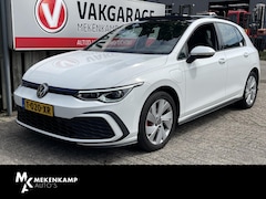 Volkswagen Golf - 1.4 eHybrid GTE 17"/IQ Light/Panoramadak/Adaptieve cruise/HUD/Trekhaak/Stoel + stuurverwar