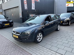 Ford Focus Wagon - 1.6-16V Futura 2e Eigenaar Trekhaak Airco NAP APK