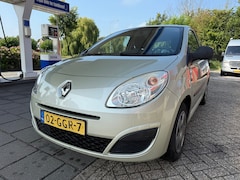 Renault Twingo - 1.2 Authentique / Elektirsche ramen / Radio / AUX / 3 DRS