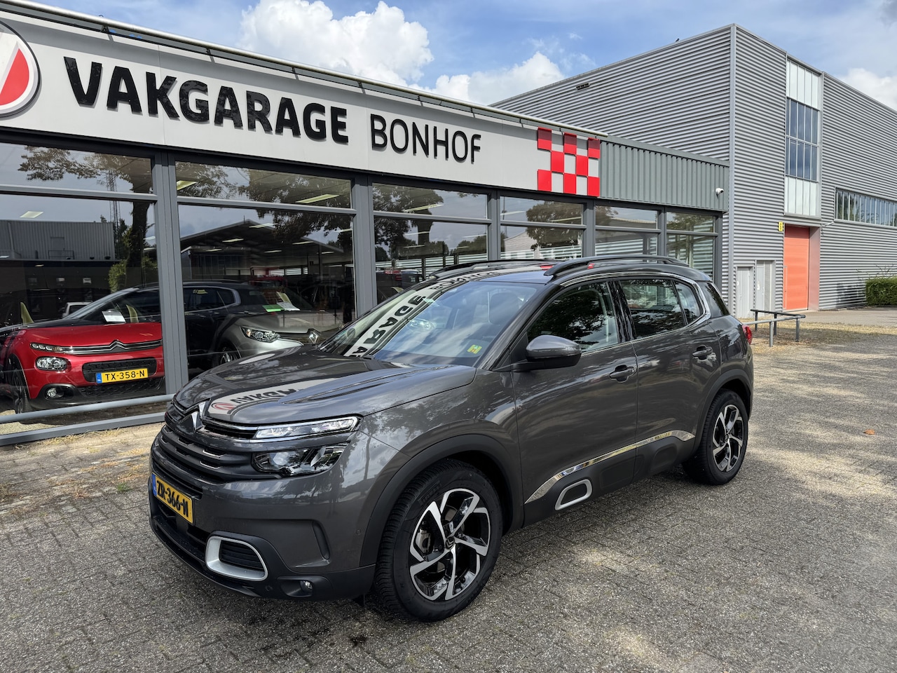 Citroën C5 Aircross - 1.2 PureTech Business CAMERA-CRUISE-CLIMA - AutoWereld.nl