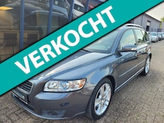 Volvo V50 - 2.4 Summum Automaat LEER / PDC / TREKHAAK
