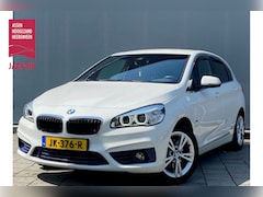 BMW 2-serie Active Tourer - BWJ 2016 | 218i 136PK Sport | CLIMA | SPORTSTOELEN | NAVI | CRUISE | PDC | ZWARTE HEMEL |