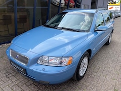 Volvo V70 - 2.4 Kinetic Automaat / Youngtimer