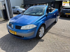 Renault Mégane coupé cabriolet - 2.0-16V Privilège Luxe