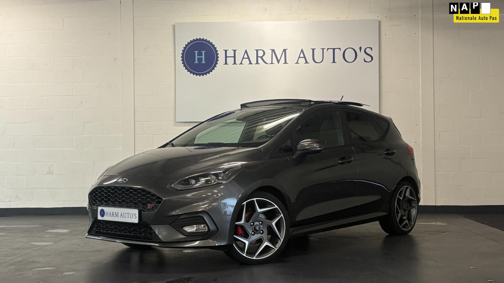 Ford Fiesta - 1.5 EcoBoost ST-3 200pk Pano / Navi / LED / Cruise - AutoWereld.nl