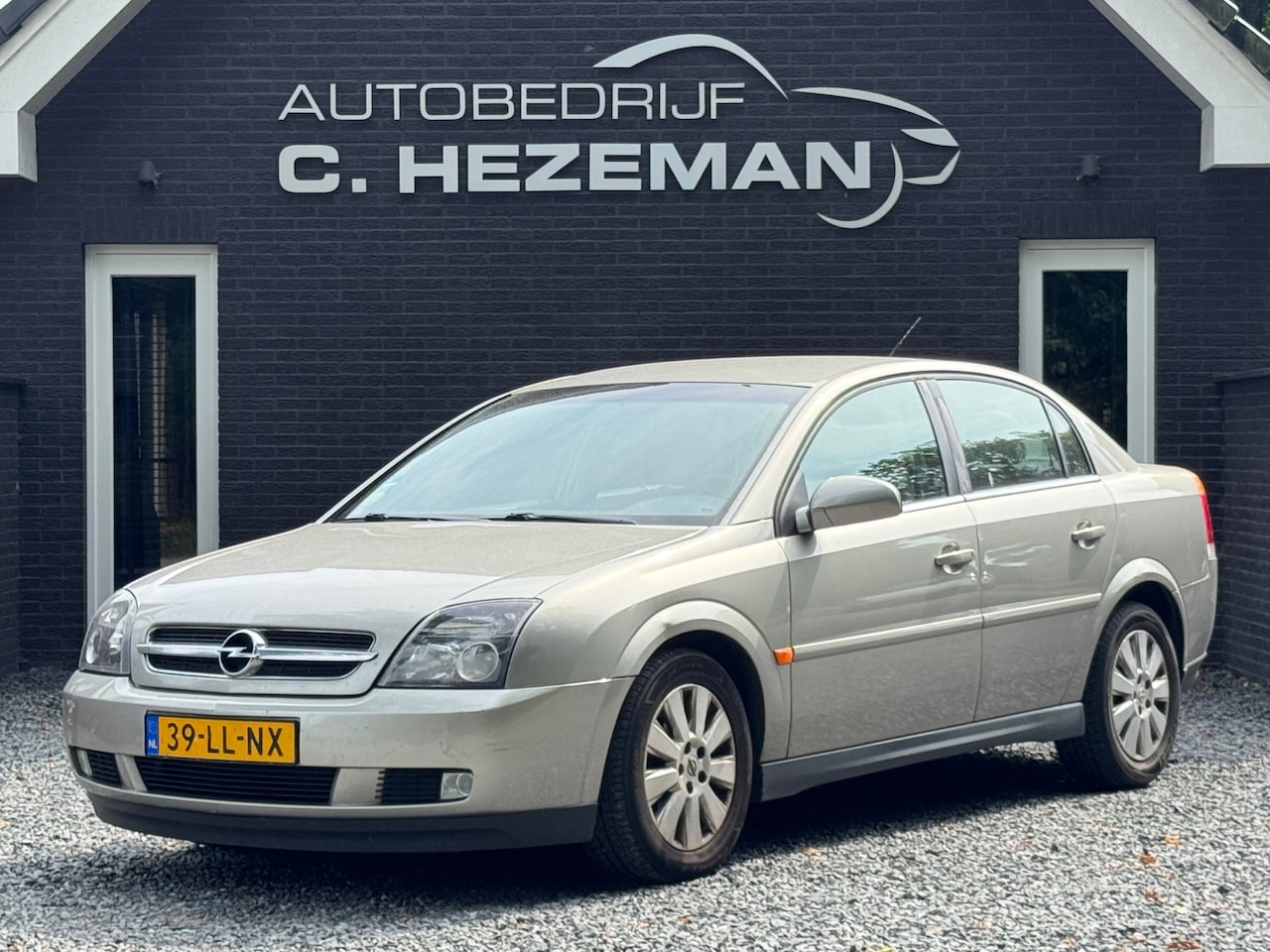 Opel Vectra - 2.2-16V Elegance inruilkoopje Automaat Cruise Control trekhaak - AutoWereld.nl