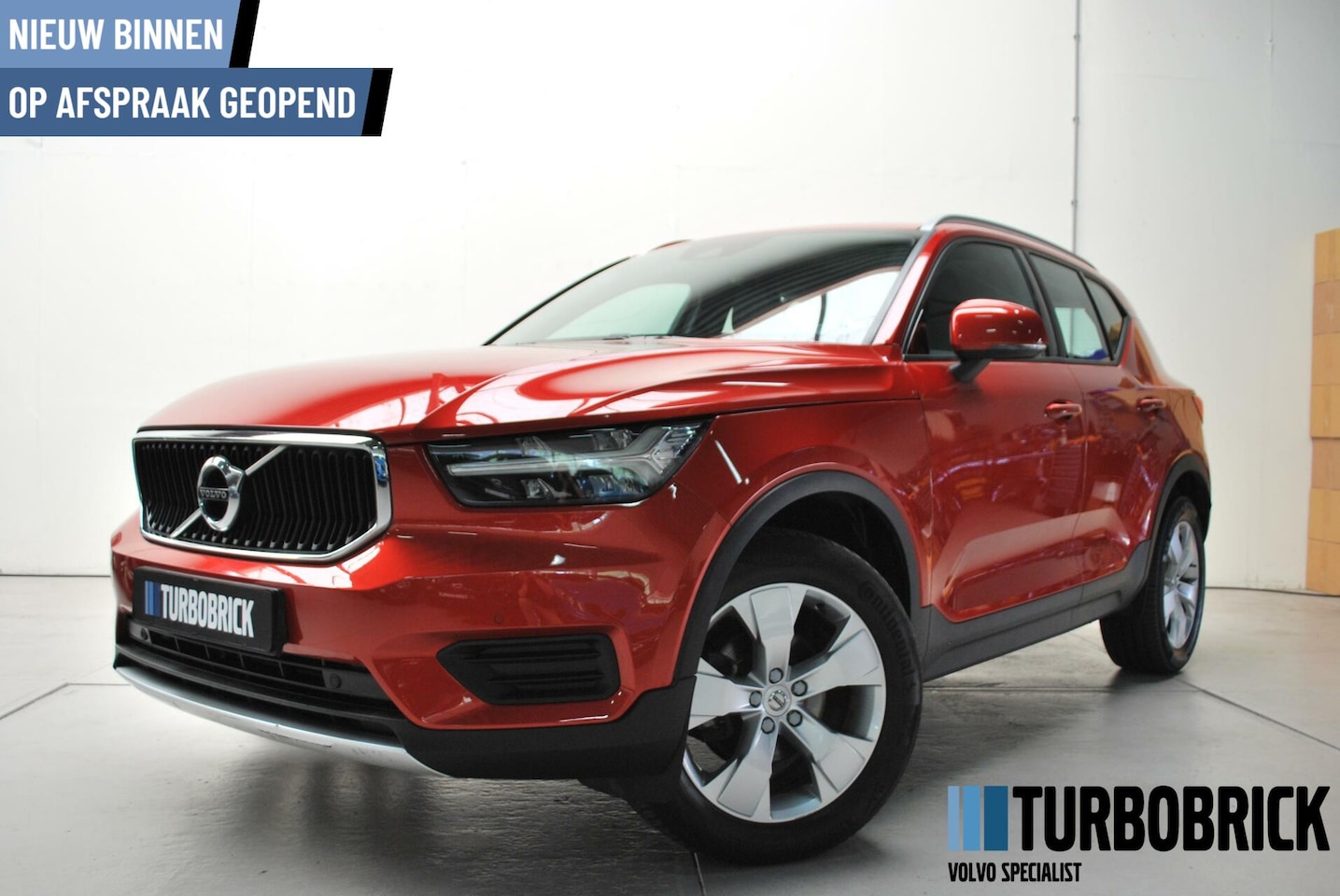 Volvo XC40 - 1.5 T3 Momentum | 18" | LED |Harman Kardon | Dealeronderhouden - AutoWereld.nl