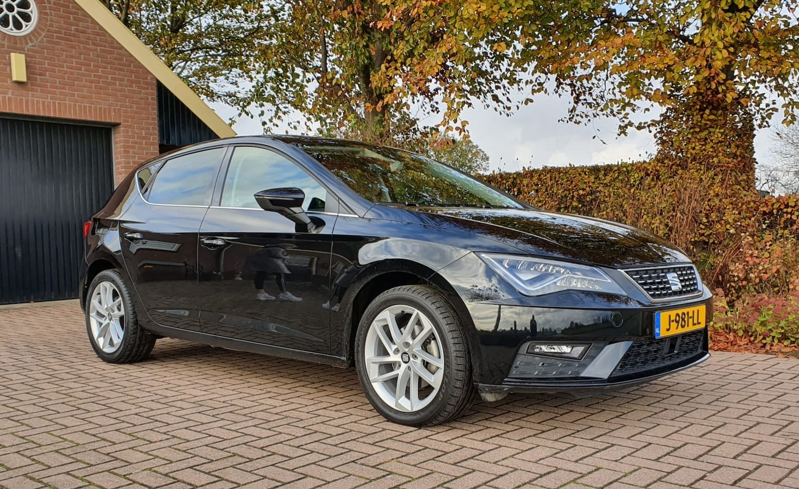 SEAT Leon ST - 1.4 TSI X-PERIENCE Midnightzwart - AutoWereld.nl
