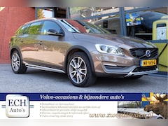 Volvo V60 Cross Country - D4 190 pk Aut. Summum, Schuifdak, Leer, Adaptieve CC, Camera