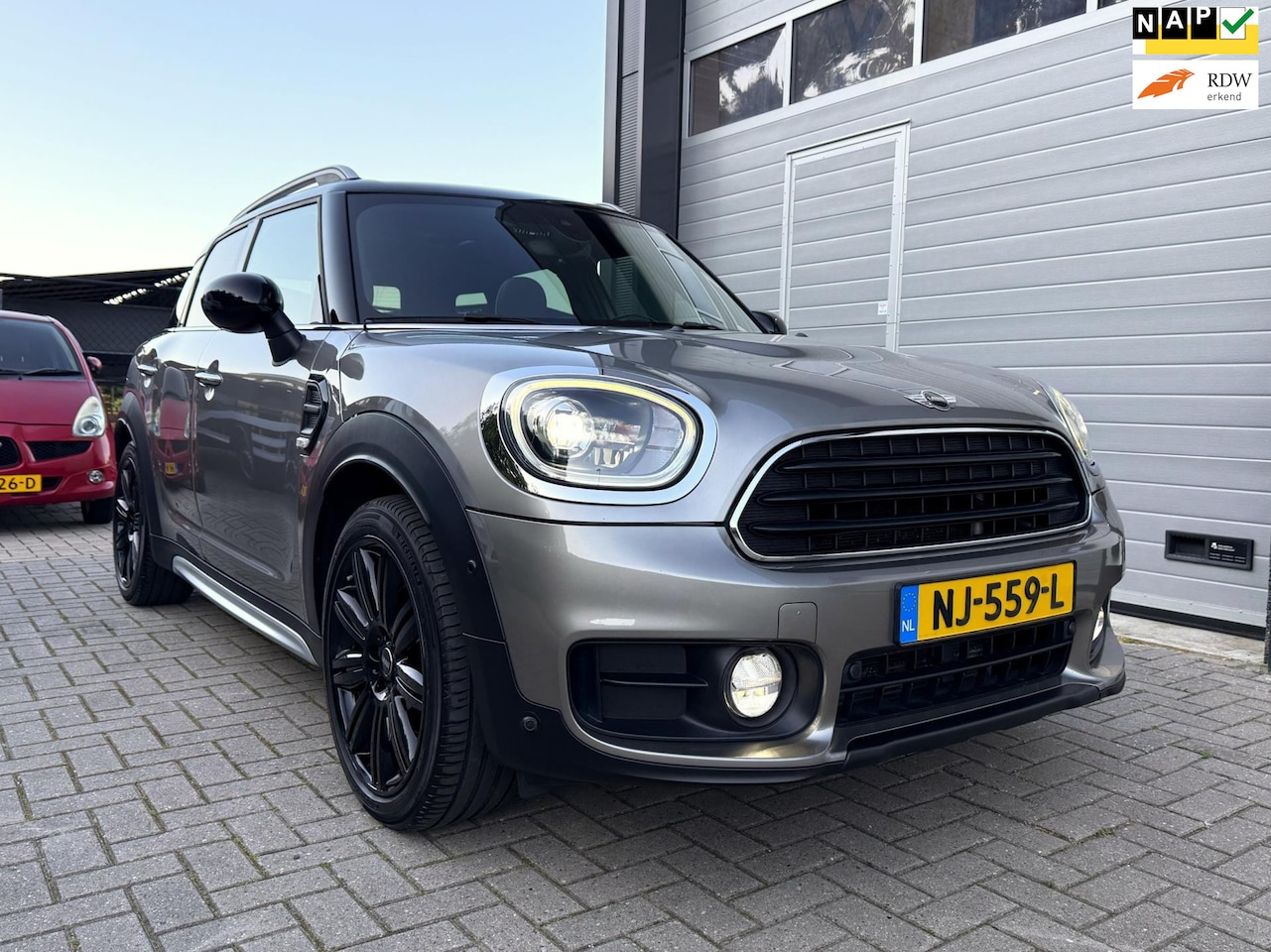 MINI Countryman - Mini 1.5 Cooper Chili - Lederen Bekleding - Navigatie Pro - Comfort Access - LED - Harman/ - AutoWereld.nl