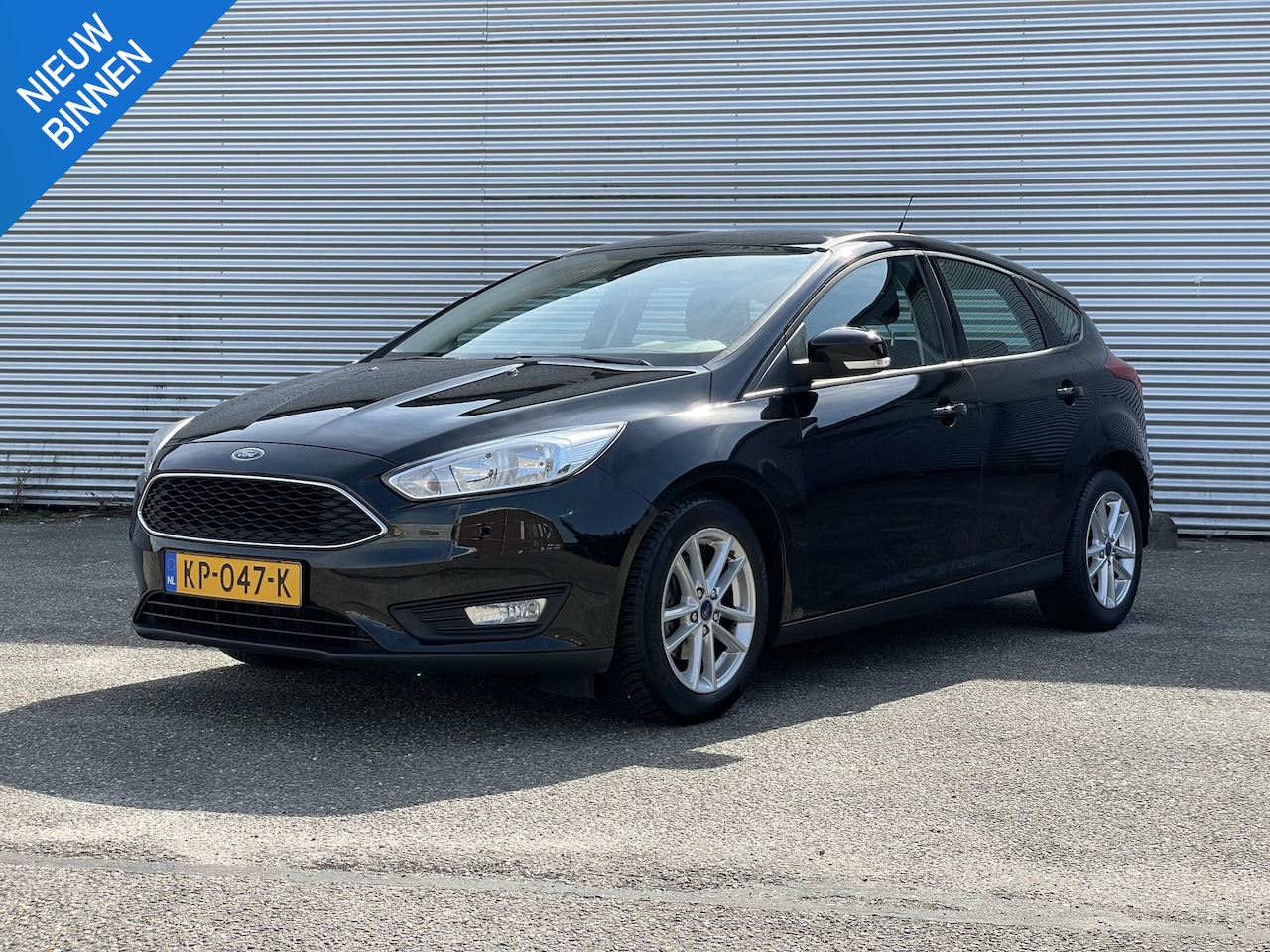 Ford Focus - 1.0 Trend|Cruise|Verwarmde Voorruit|Airco - AutoWereld.nl