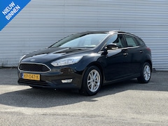 Ford Focus - 1.0 Trend|Cruise|Verwarmde Voorruit|Airco