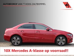 Mercedes-Benz A-klasse - 250e AUT8 Premium PANORAMADAK LEDER MEMORY CARPLAY SFEER KEY-LESS GO MULTIBEAM