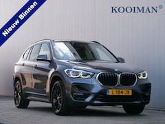 BMW X1 - sDrive20i 179pk Business Edition Plus Automaat Trekhaak / LED / Leder