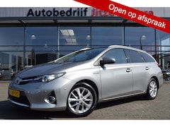 Toyota Auris Touring Sports - 1.8 Hybrid Lease+ Panoramadak | ECC | Full Map Navi | Bi-Xenon | Keyless | Camera