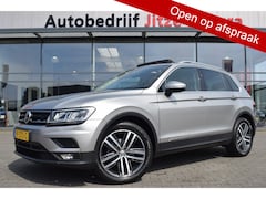Volkswagen Tiguan - 1.4 TSi Comfortline Business LED | Panoramadak | Dynaudio | Keyless | Trekhaak | Carplay