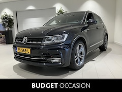 Volkswagen Tiguan - 1.4 TSI ACT Comfortline Business R 150 PK | Apple Carplay | R-Line Exterieur | Trekhaak |