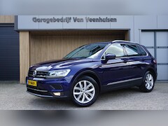 Volkswagen Tiguan - 1.5 TSI 150pk ACT Highline Pano Virtual Trekhaak adap cruise *NL auto* keyless DAB *129684