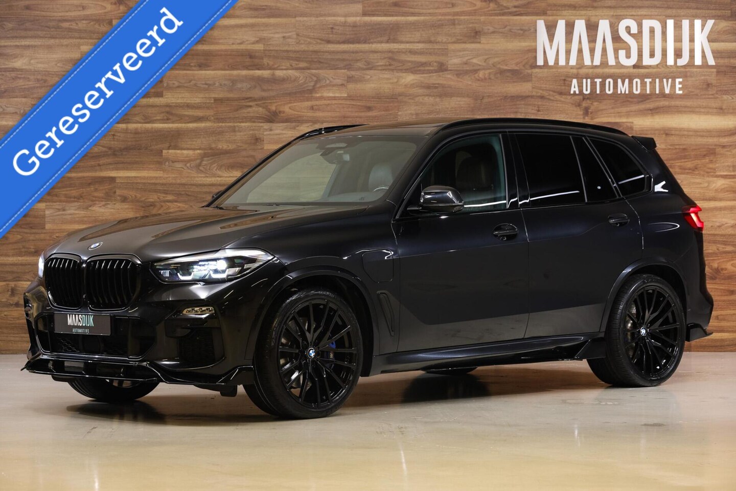 BMW X5 - xDrive45e M-Sport|Individual|Massage|Skylounge|Ventilatie| - AutoWereld.nl