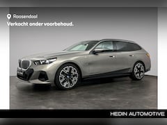 BMW 5-serie Touring - 530e M Sport Edition | Trekhaak | Stoelventilatie | Comfort Access | Comfortstoelen | Driv