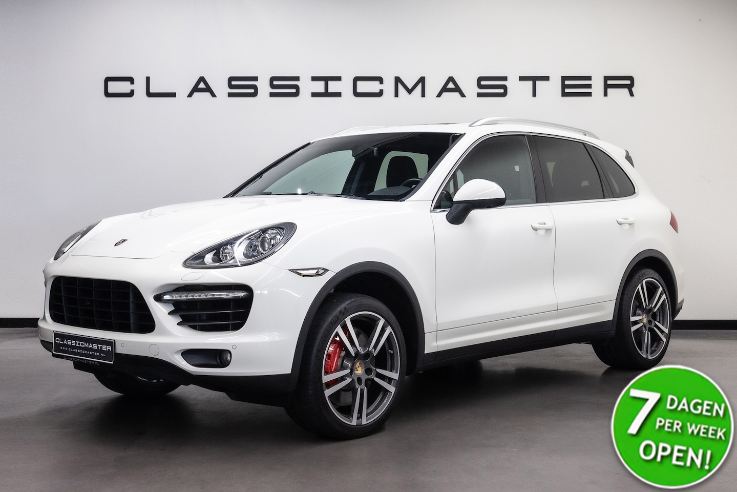Porsche Cayenne - 4.8 Turbo Btw auto, Fiscale waarde € 12.000,- (€ 37.148.76 Ex B.T.W) DEALER AUTO - AutoWereld.nl
