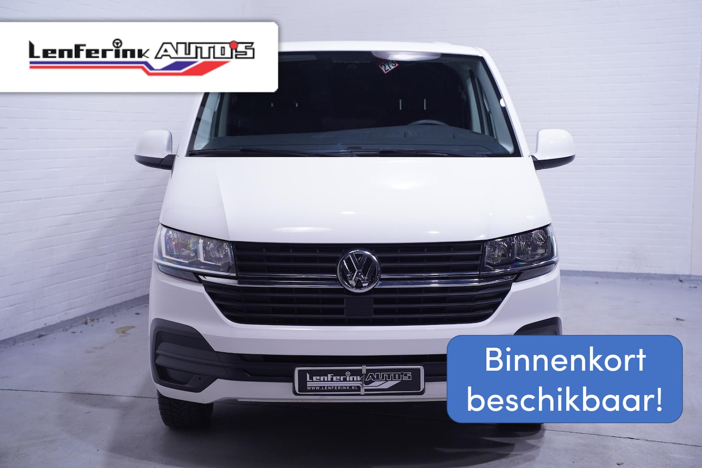 Volkswagen Transporter - 2.0 TDI 110 pk L2H1 Dubbel cabine l NAP, Airco Trekhaak, Cruise Control, Laadruimte Pakket - AutoWereld.nl