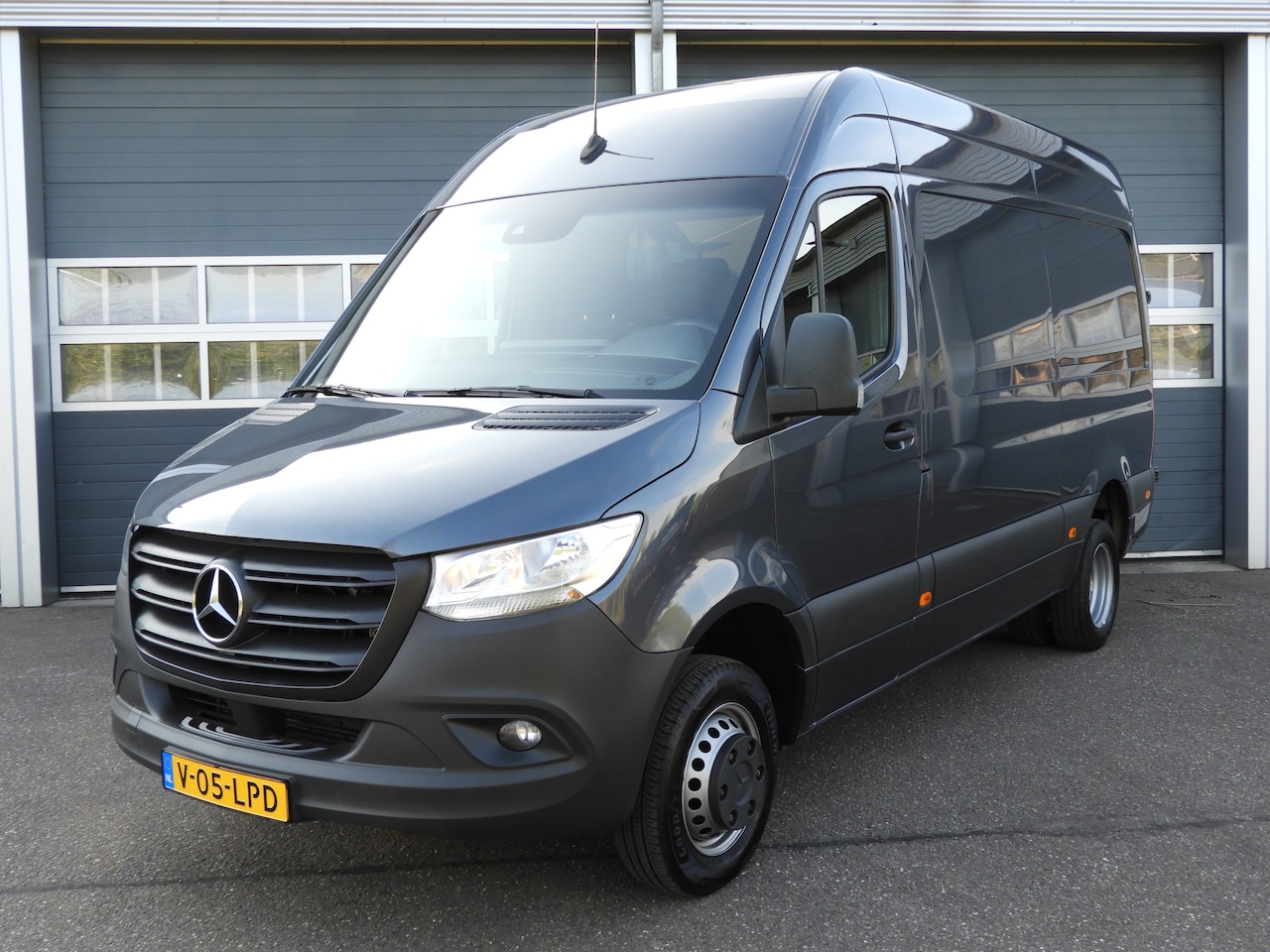 Mercedes-Benz Sprinter - 516 2.2 CDI L2H2 EURO VI-D AUT | LAADKLEP - AutoWereld.nl