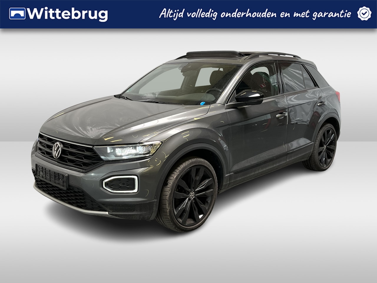 Volkswagen T-Roc - 1.5 TSI 150 PK Sport / AUTOMAAT/ PANO/ ADAPT. CRUISE/ 19"LMV/ DIGITAL DASH/ STOEL VERWARM. - AutoWereld.nl