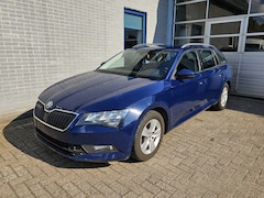 Skoda Superb Combi - 1.6 TDI Active Business Motor defect / Engine broken