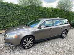 Volvo V70 - 2.5T FACELIFT AIRCO TREKHAAK 353DKM NAP