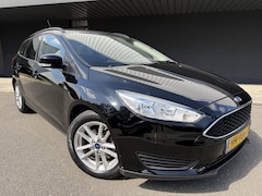 Ford Focus Wagon - 1.0 Trend Edition