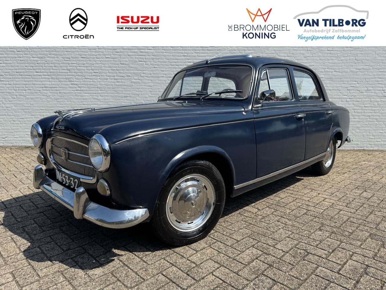 Peugeot 403 - Compressor Berline Schuifdak UNIEK | Het ijzersterke hart van toen, nog steeds kloppend va - AutoWereld.nl