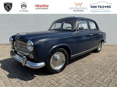 Peugeot 403 - Compressor Berline Schuifdak UNIEK | Het ijzersterke hart van toen, nog steeds kloppend va