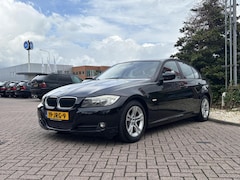 BMW 3-serie - 320i Business Line, Leer, Groot Navi