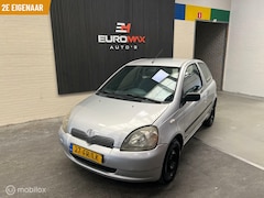 Toyota Yaris - 1.3-16V VVT-i Luna NAP / 2e Eigenaar
