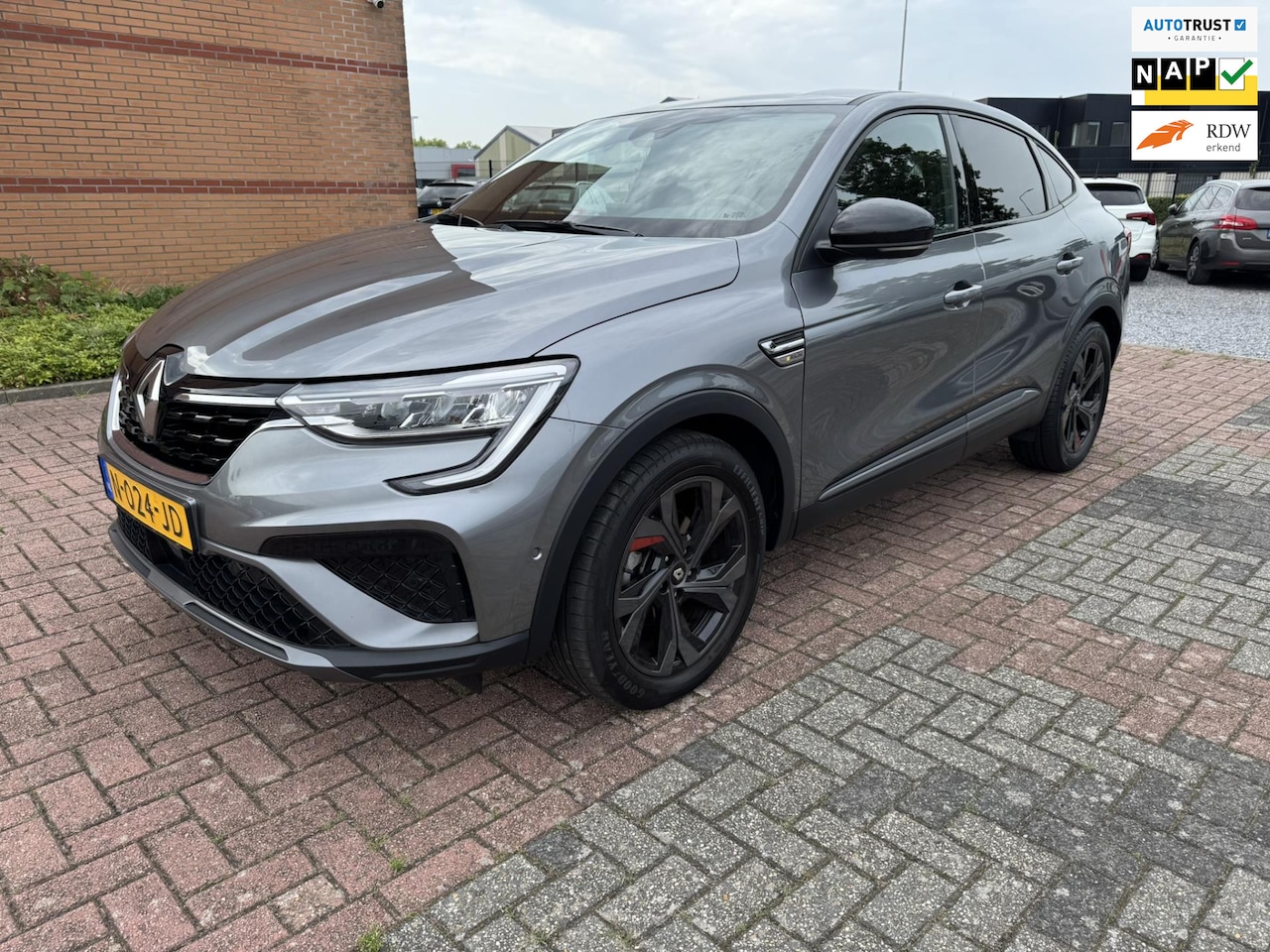 Renault Arkana - 1.6 E-Tech Hybrid 145 R.S. Line - AutoWereld.nl