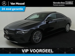 Mercedes-Benz CLA-Klasse - 180 Business Line / Stoelverwarming / Achteruitrijcamera / Panaroma-schuifdak /