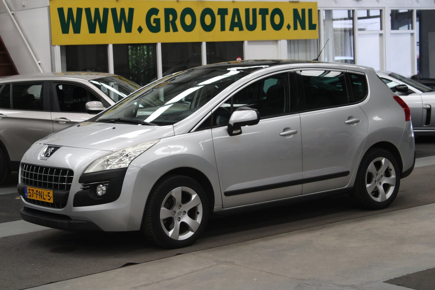Peugeot 3008 - 1.6 THP ST Automaat Panoramadak, NAP, Airco, Navi, Cruise control - AutoWereld.nl