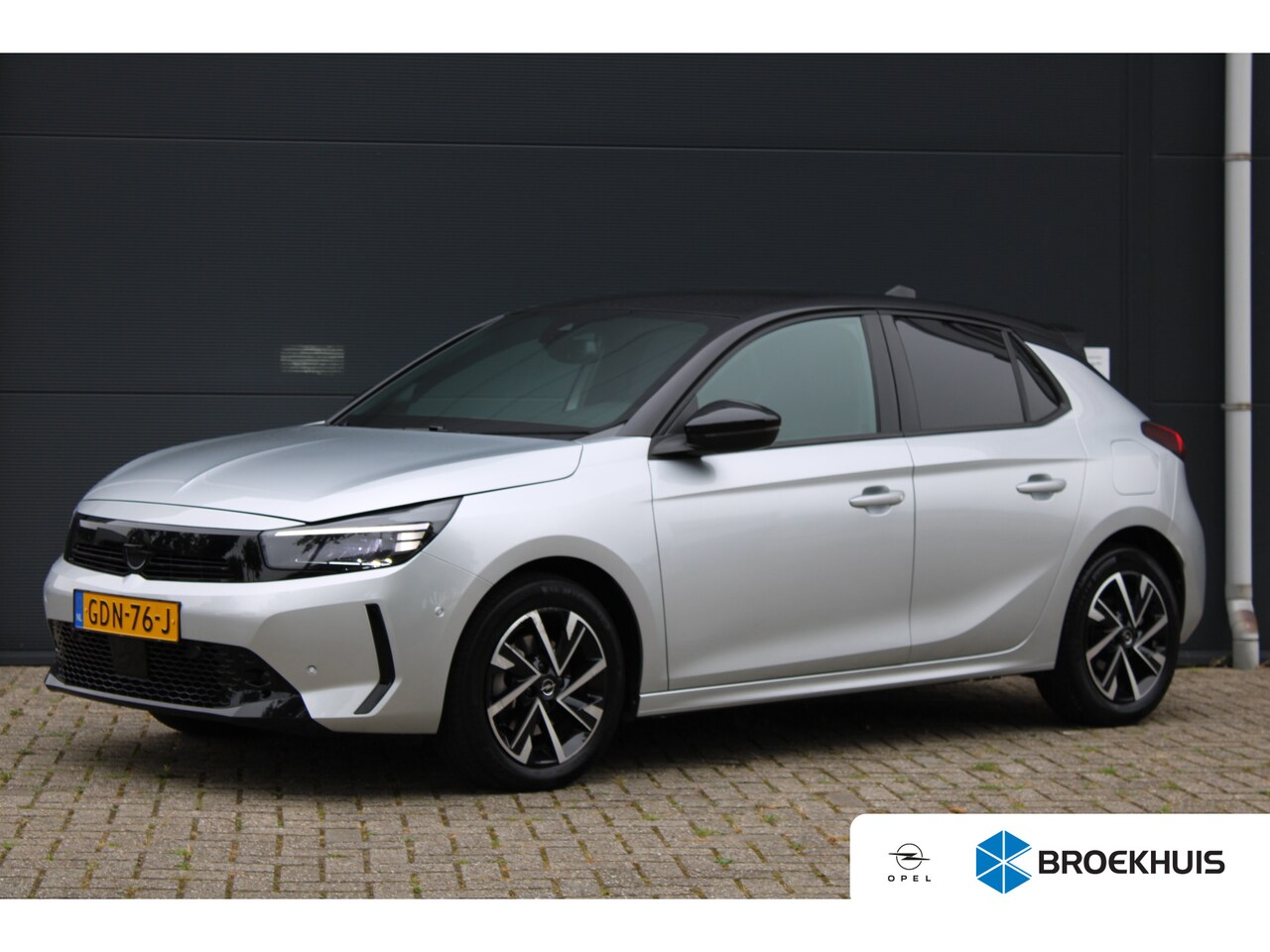 Opel Corsa - 1.2 Turbo Hybrid GS AUTOMAAT / Navigatie / Camera / Keyless / Parkeersensoren / Dodehoek / - AutoWereld.nl