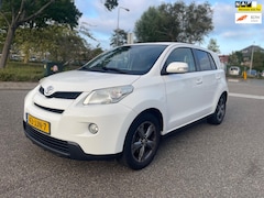 Toyota Urban Cruiser - 1.3 VVT-i Dynamic / 1e.eigenaar / airco / navigatie / keyless / elek.ramen / lmv / deurver