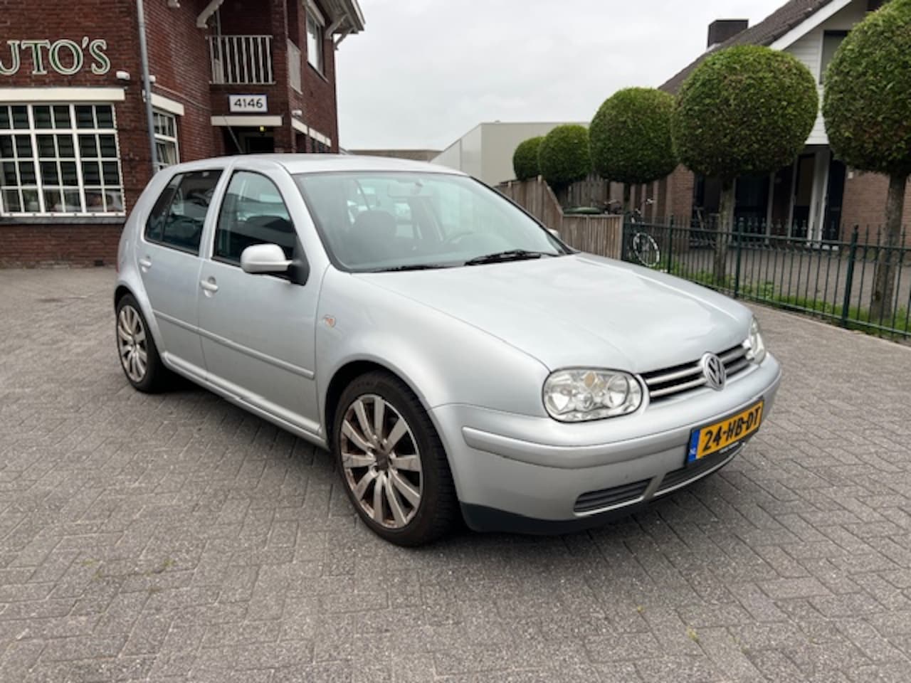 Volkswagen Golf - 2.0 Trendline inruil koopje - AutoWereld.nl