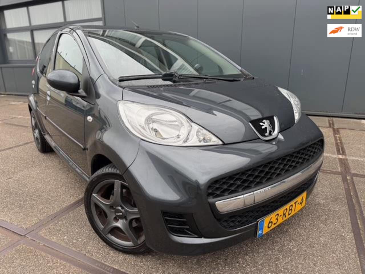 Peugeot 107 - 1.0-12V XS | CARPLAY | NW KOPPELING | APK | NAP | - AutoWereld.nl