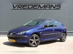 Peugeot 206 - 1.4 XR