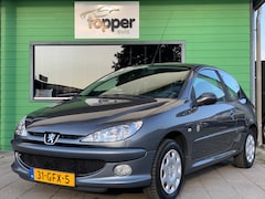 Peugeot 206 - 1.4 Génération | CruiseControl | Airco | Nieuwe APK |