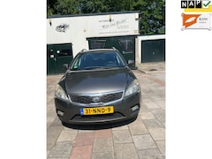 Kia Cee'd - 1.4 CVVT X-ecutive
