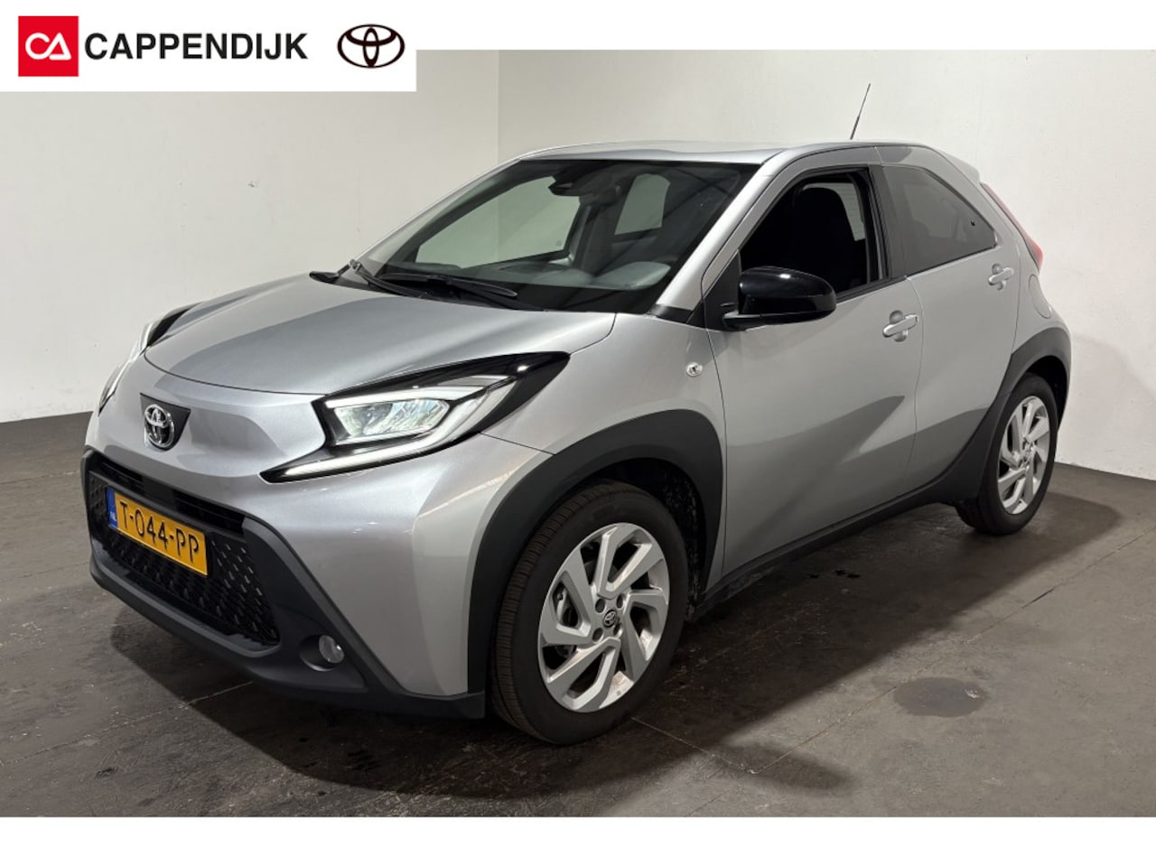 Toyota Aygo X - 1.0 VVT-i MT first 1.0 VVT-i MT first - AutoWereld.nl